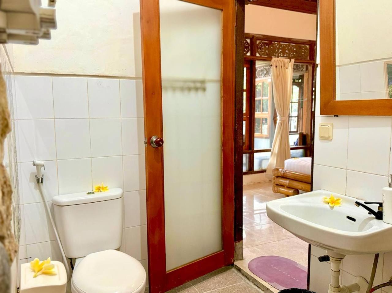 Narafa'S Guest House Jasri Экстерьер фото